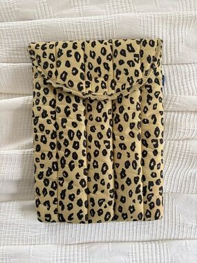 Baggu computer sleeve